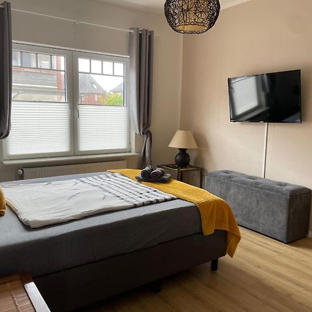 Huus Moevchen Apartment บอร์คุม ภายนอก รูปภาพ
