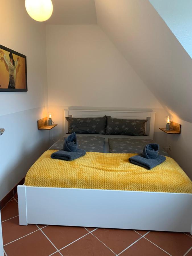 Huus Moevchen Apartment บอร์คุม ภายนอก รูปภาพ