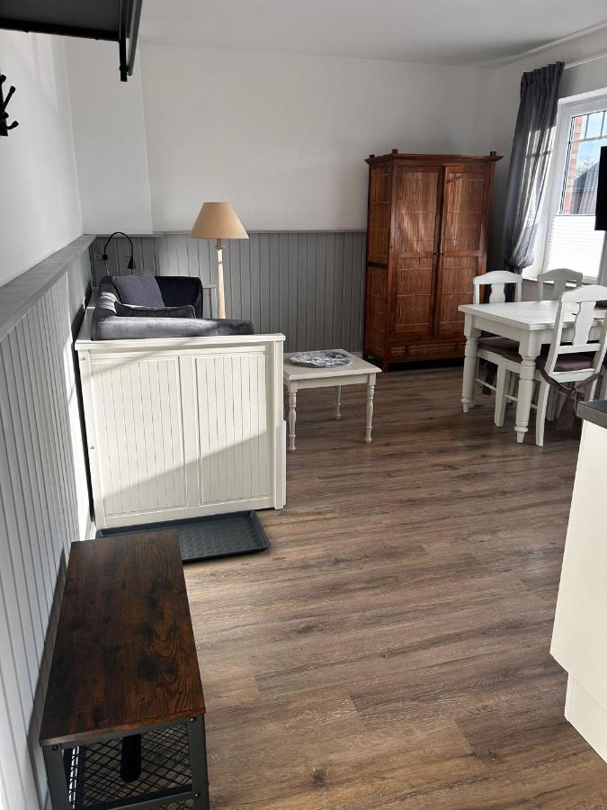 Huus Moevchen Apartment บอร์คุม ภายนอก รูปภาพ