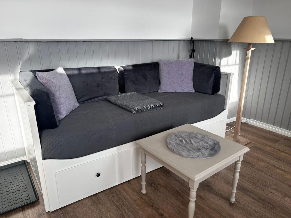 Huus Moevchen Apartment บอร์คุม ภายนอก รูปภาพ