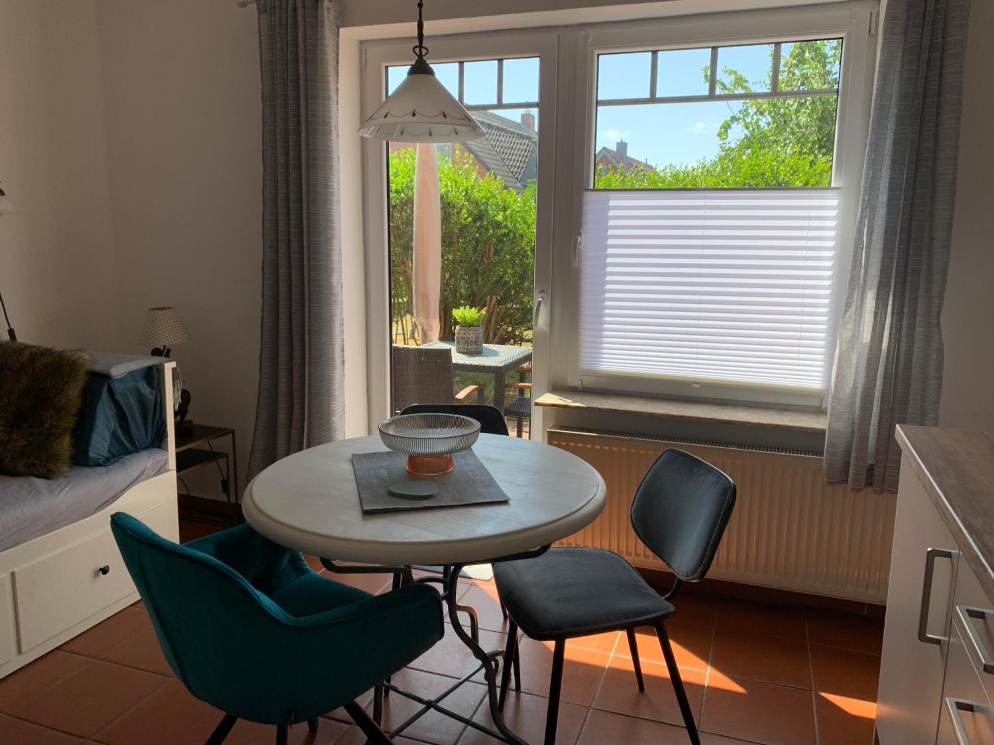 Huus Moevchen Apartment บอร์คุม ภายนอก รูปภาพ