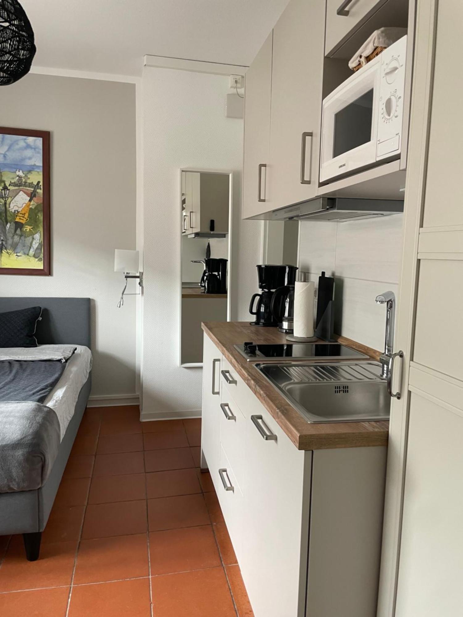 Huus Moevchen Apartment บอร์คุม ภายนอก รูปภาพ