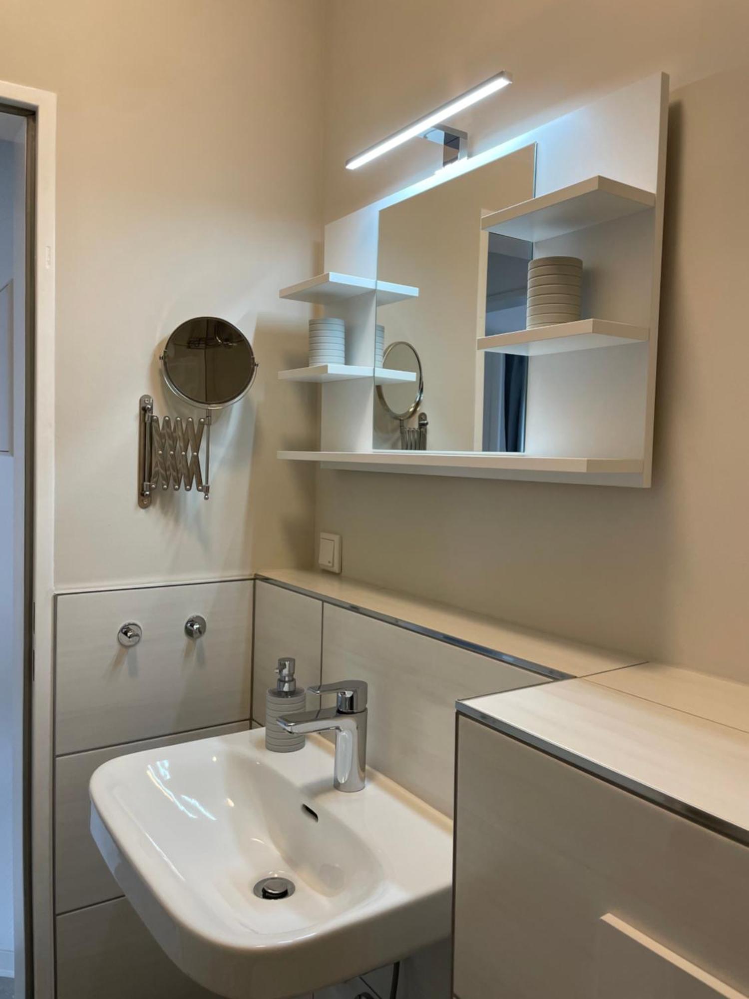Huus Moevchen Apartment บอร์คุม ภายนอก รูปภาพ