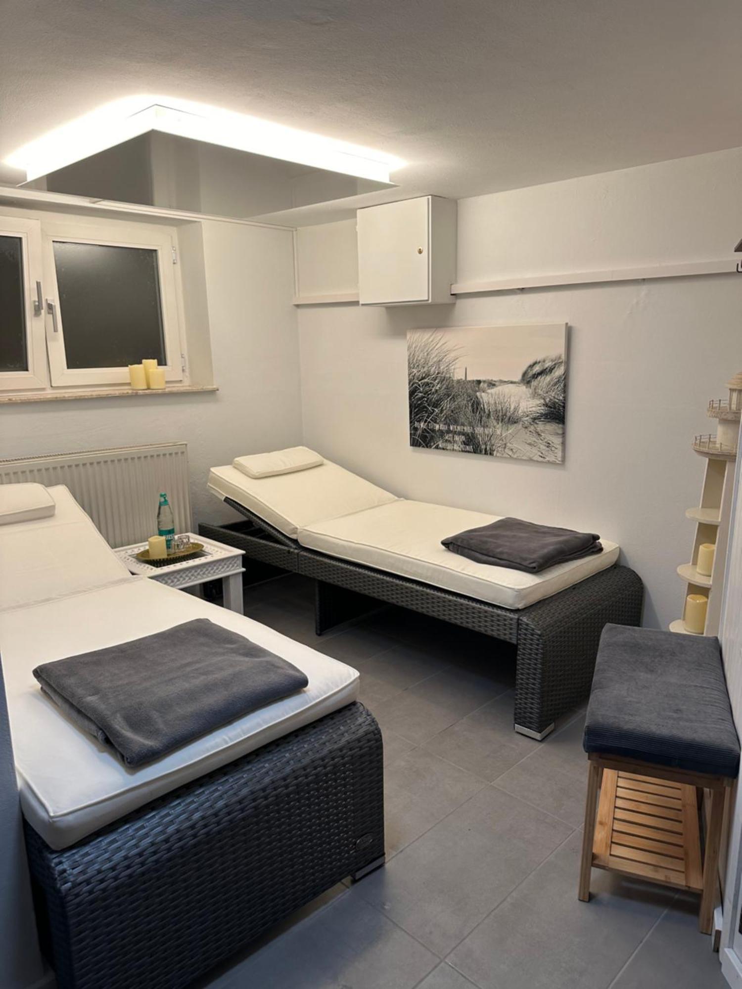 Huus Moevchen Apartment บอร์คุม ภายนอก รูปภาพ